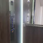 公寓 Kaja 亚霍里纳